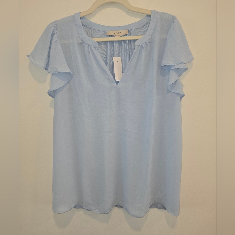 LOFT Women's Light Blue Ruffle Sleeve Top Size M Nwt